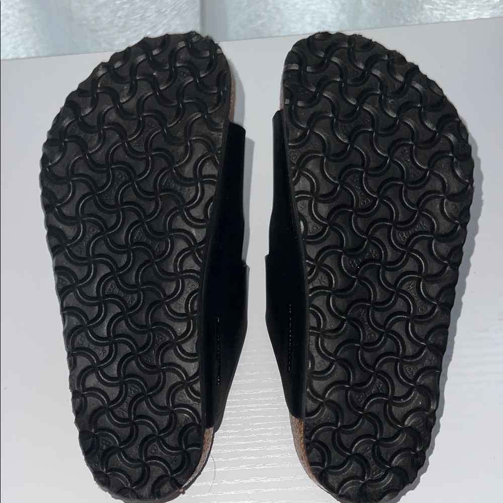 Birkenstock Kids Black and Tan Sandals - Picture 2 of 3